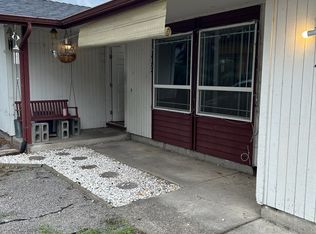 4588 Royal Ave, Eugene, OR