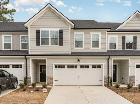437 Clark Creek Ln, Cary, NC 27519