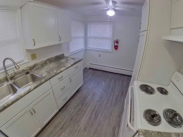 820 Griffith, 820 Griffith Dr APT 1, Manhattan, KS 66502