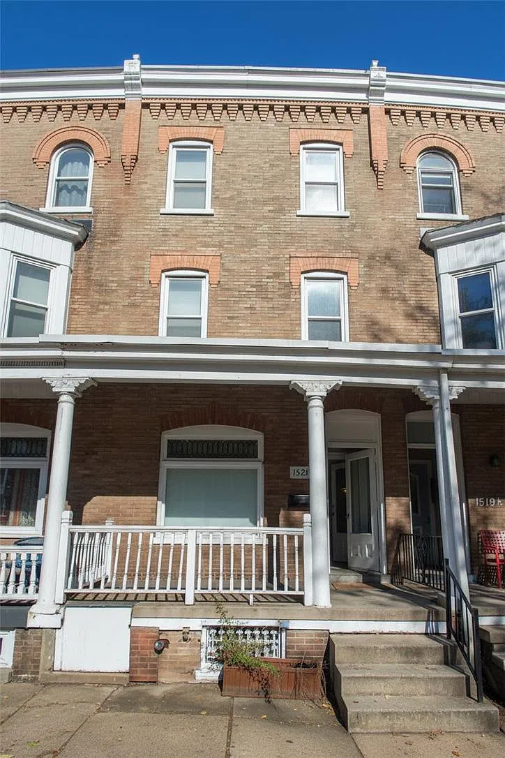 5 bed, 2088 sqft, $2,450 — Photo 1
