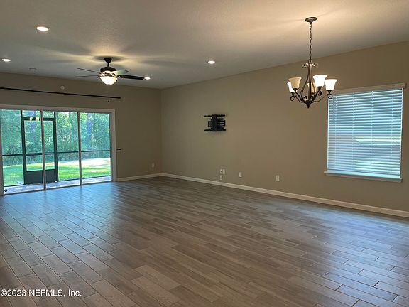 4th image of 10129 Nala Ln