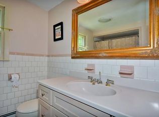 54 Monique Dr, Bellingham, MA 02019