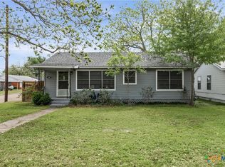 1507 N Cleveland Ave, Cameron, TX 76520