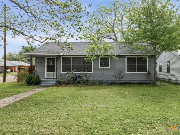 1507 N Cleveland Ave, Cameron, TX 76520