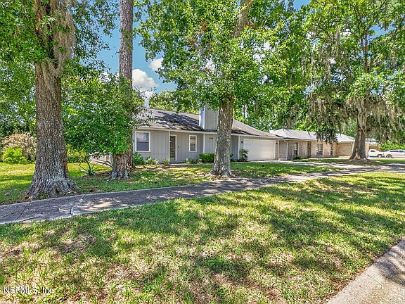 4th image of 1226 TURTLE CREEK Drive S