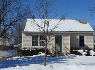 116 Baldwin Ave, Waukegan, IL 60085