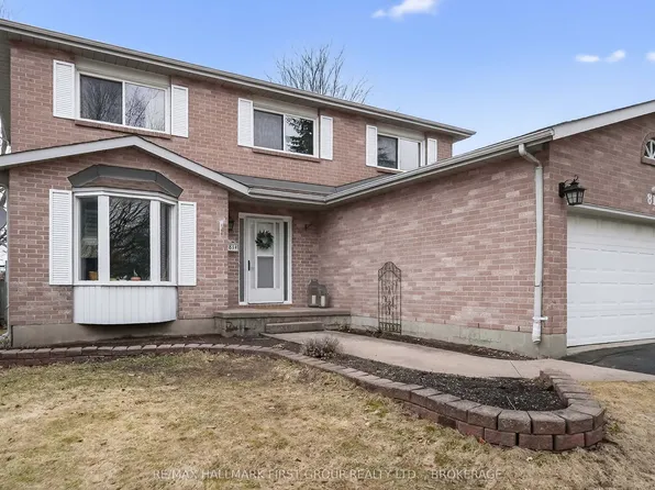 814 Cataraqui Woods Dr, Kingston, ON K7P 2P9