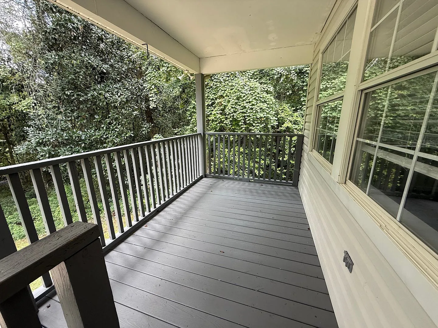 Great Home Off Meridian Road — Photo 4