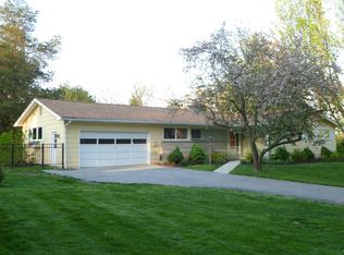 41 Kingwood Dr, Poughkeepsie, NY
