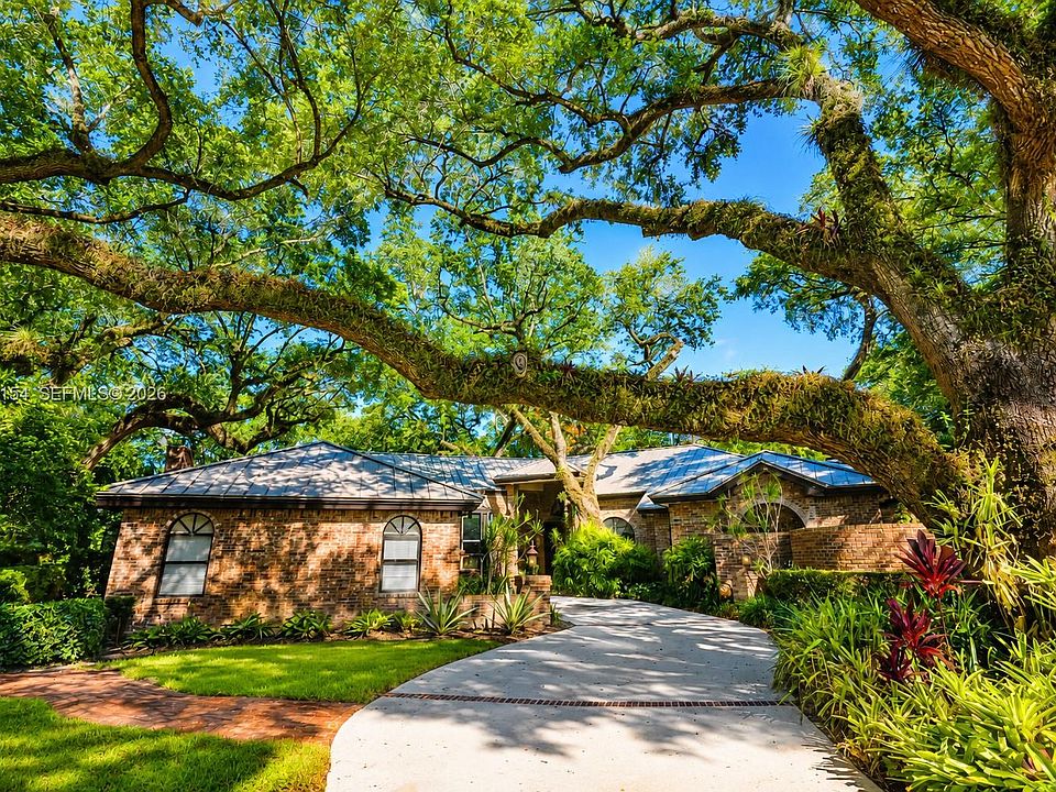 1st image of 5440 Shady Oak Ln