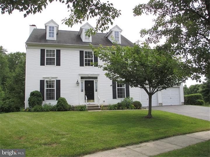 1st image of 38 Anthony Ln