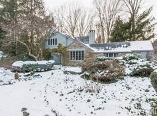 8 Grumman Ave, Wilton, CT 06897