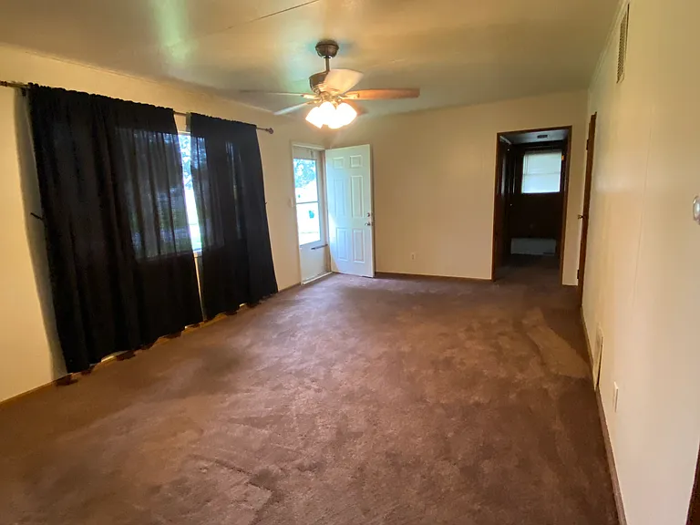 3144 Astor Ave — Photo 3