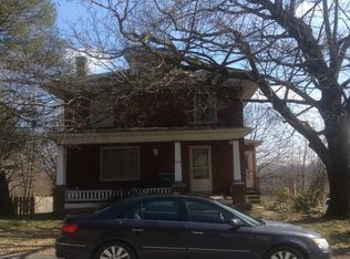 2158 Old Lancaster Pike, Reinholds, PA 17569