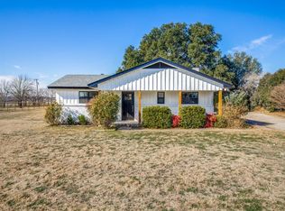 310 Martha Ln, Fort Worth, TX 76126