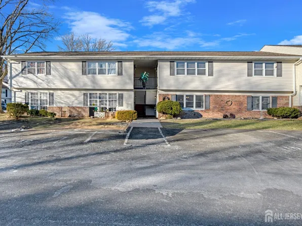 1 Texas Ct #B-old, Matawan, NJ 07747