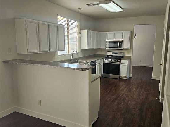 3rd image of 5928 Katie Marie Ct