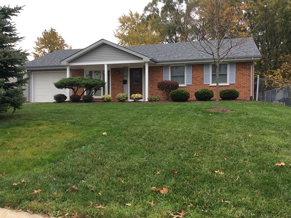 1st image of 15203 Huntington Ct