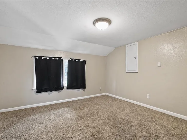 Upstairs Loft Area