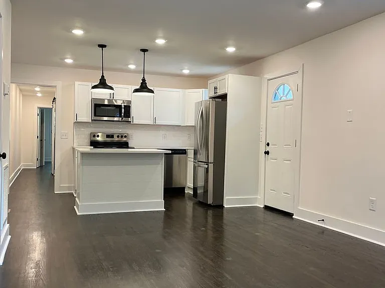 1402 Montgomery Ave #B — Photo 8