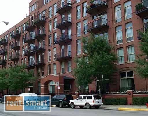 1st image of 550 N Kingsbury St #P26
