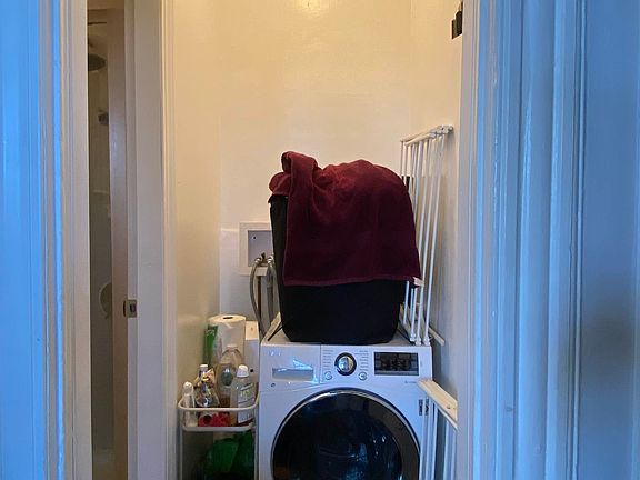 4th image of 217 Hancock St APT 10
