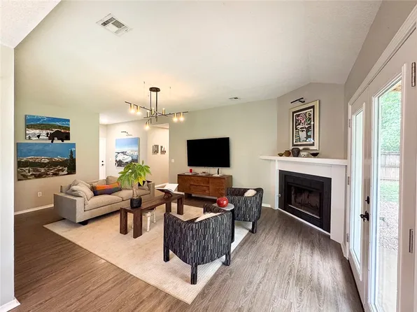 4408 W Apache Trl, Fayetteville, AR 72704