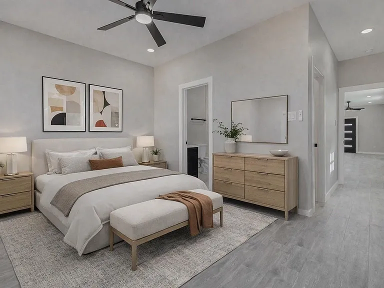 8105 Howton #A/B — Photo 5