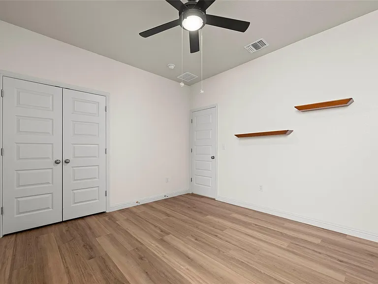 8011 Orizzonte St — Photo 18