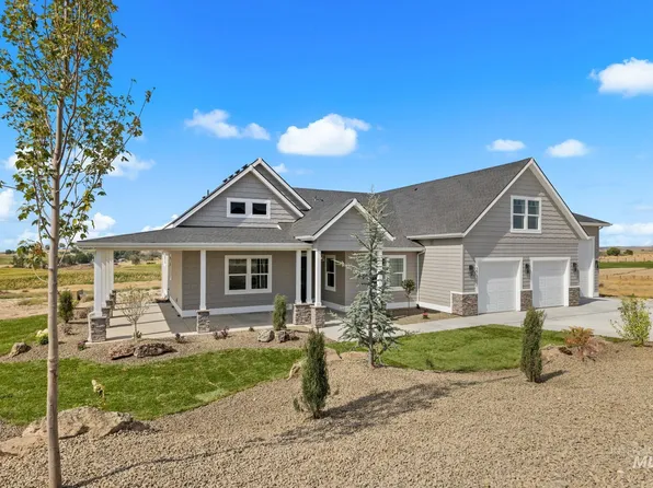 27387 Iron Horse Dr, Caldwell, ID 83607