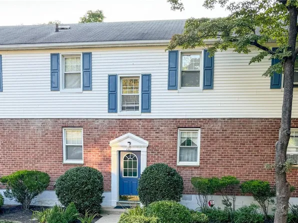 111 Columbus Avenue #2B, West Harrison, NY 10604