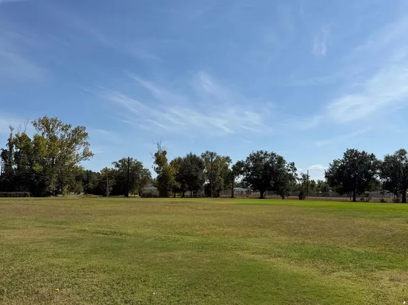 1408 Jackson St, Lake Charles, LA 70601