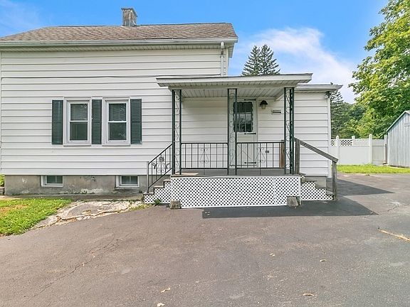 4th image of 21 Stebbins St