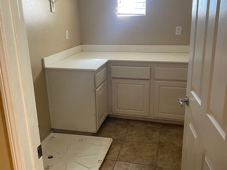 14684 Tilden Ln — Photo 17