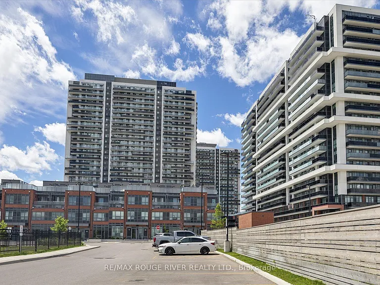 2545 Simcoe St N #728 — Photo 1
