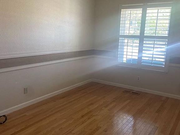 4th image of 4460 George Oaks Dr