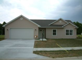 754 Millers Ct, Nappanee, IN