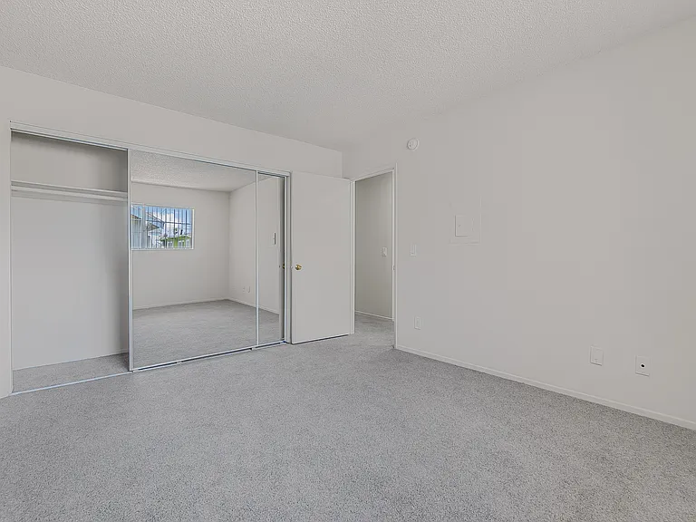 Berendo Apartments — Photo 8