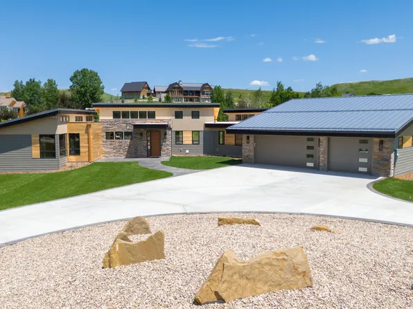 27 Heather Hl, Sheridan, WY 82801