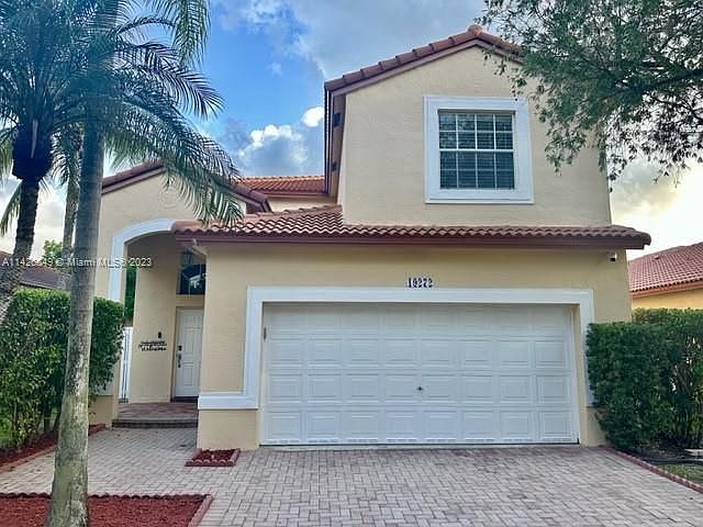 1st image of 19272 NW 14th St