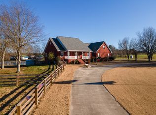 1325 Lane Switch Rd, Albertville, AL 35951