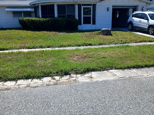 2119 Pamela Dr, Holiday, FL 34690