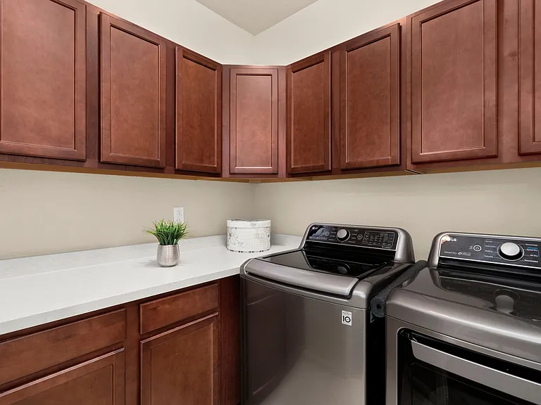 2270 Vermillion Creek Dr — Photo 32