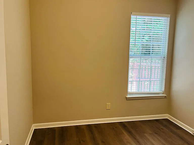 4014 Carisbrook Dr — Photo 15