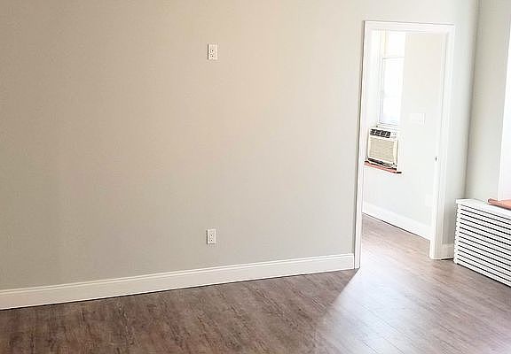 4th image of 519 41st St #2
