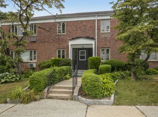 32 Lawrence Dr APT D, White Plains, NY 10603