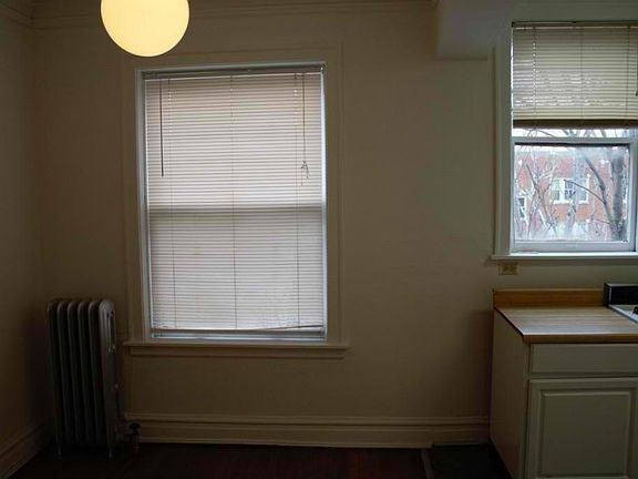 5th image of 3933 N Janssen Ave #1W5