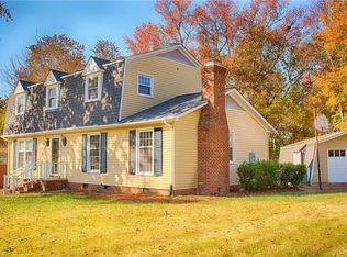 2300 Dulaire Rd, Greensboro, NC 27407