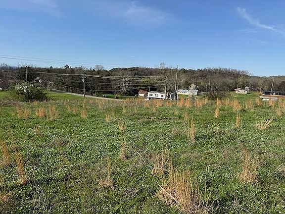 5th image of 2 McDonald Rd