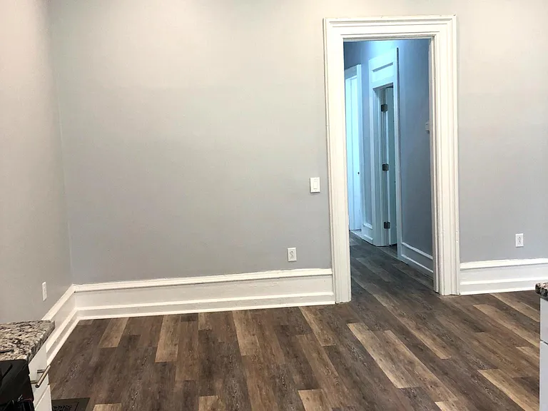 214 Green St #1 — Photo 16